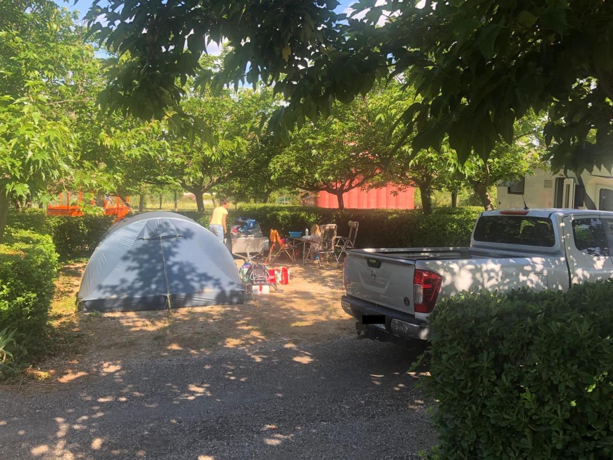 Camping Paradis Family Les Rives De L'Herault Gignac  Dış mekan fotoğraf