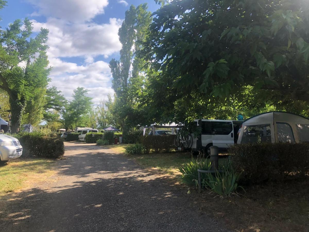 Camping Paradis Family Les Rives De L'Herault Gignac  Dış mekan fotoğraf
